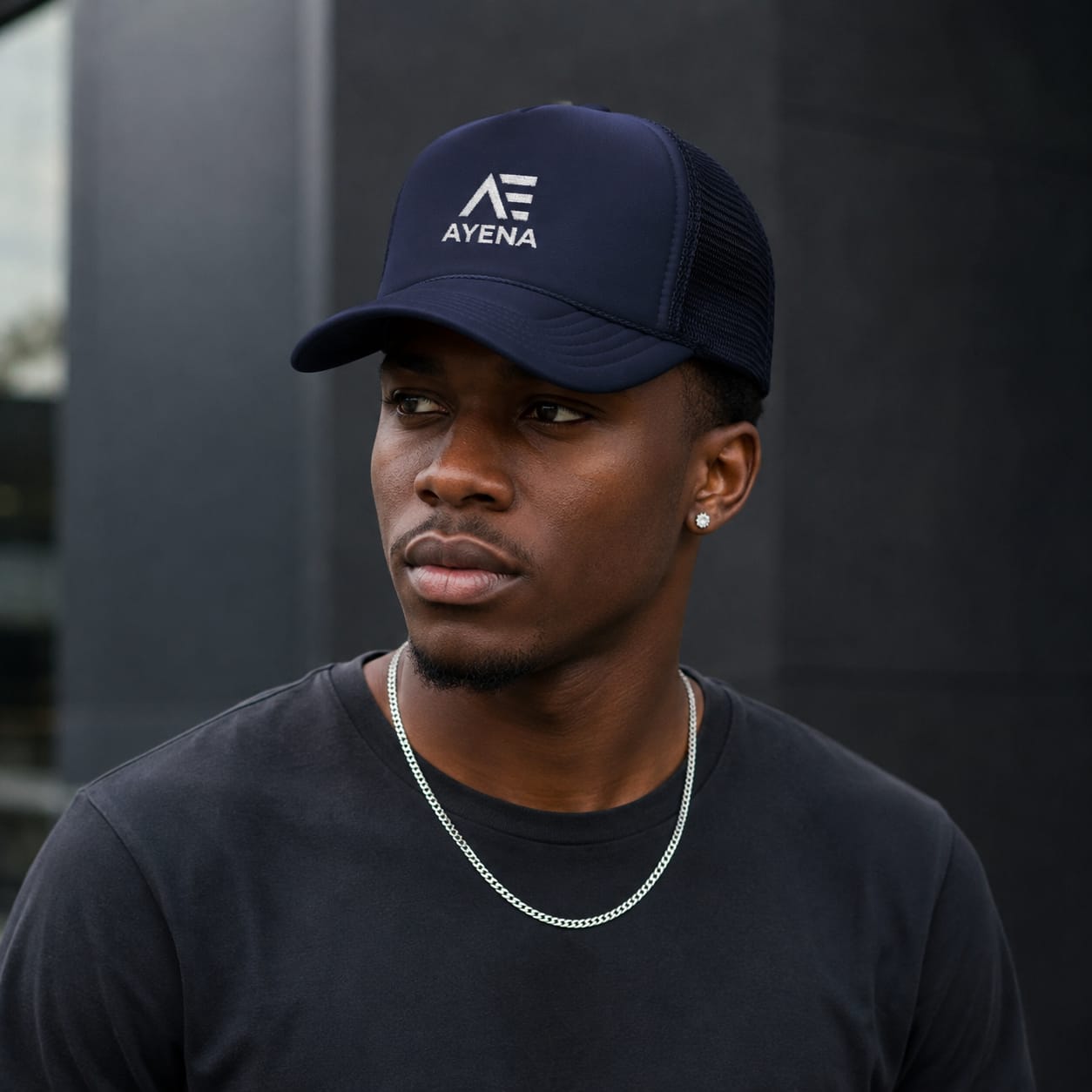 Gorra Trucker con Logo AYENA — Gorra de Malla de Espuma